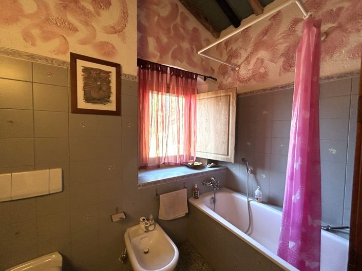 Image No.23-Propriété de 5 chambres à vendre à Barga