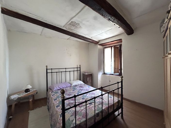 Image No.14-4 Bed Property for sale