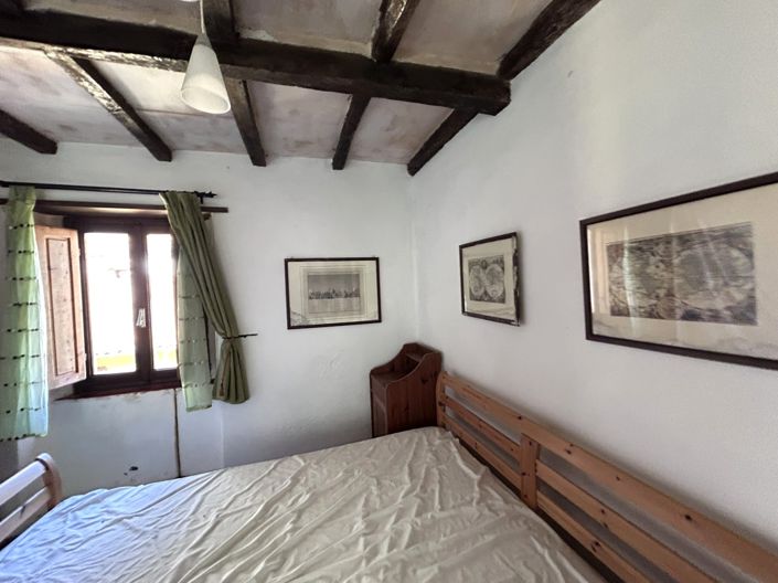 Image No.16-4 Bed Property for sale