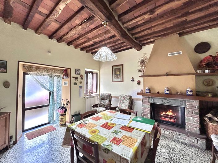 Image No.4-2 Bed Property for sale