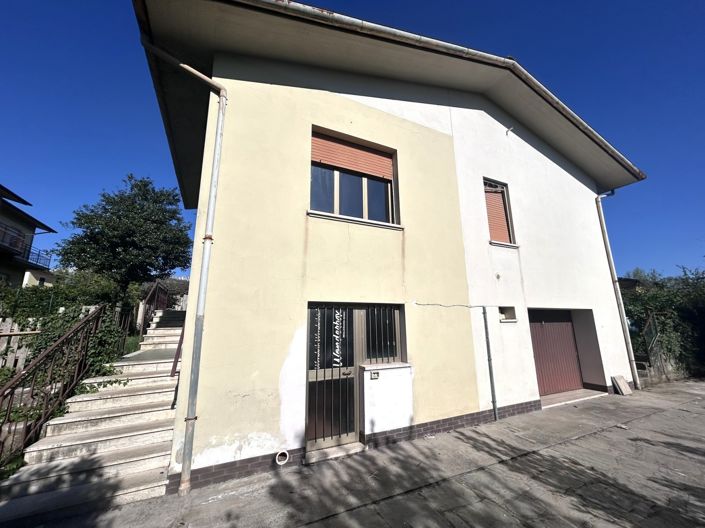 Image No.2-2 Bed Property for sale