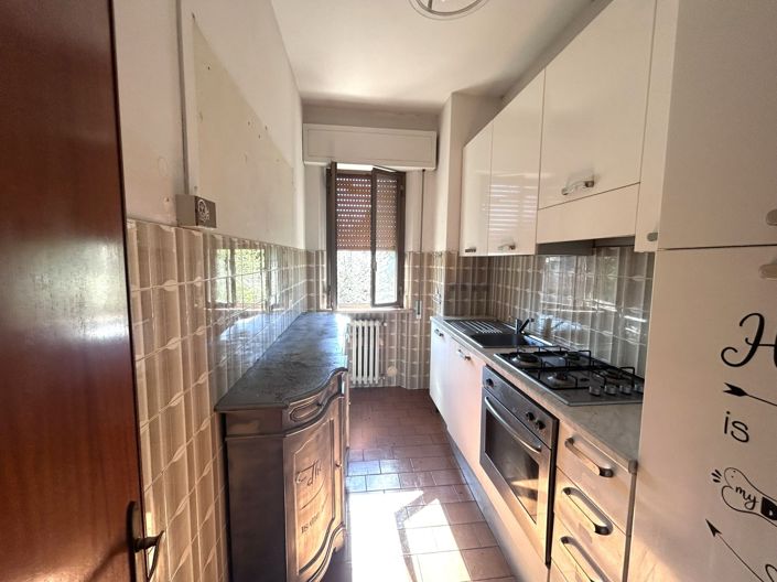 Image No.6-2 Bed Property for sale