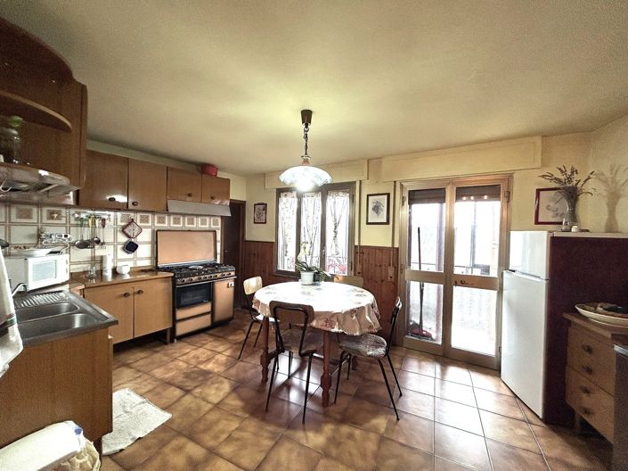 Image No.4-Propriété de 3 chambres à vendre à Coreglia Antelminelli