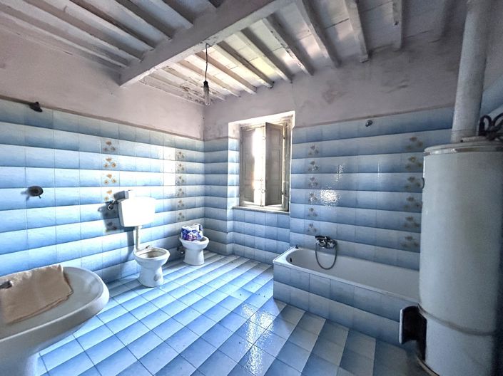 Image No.14-Propriété de 3 chambres à vendre à Bagni di Lucca