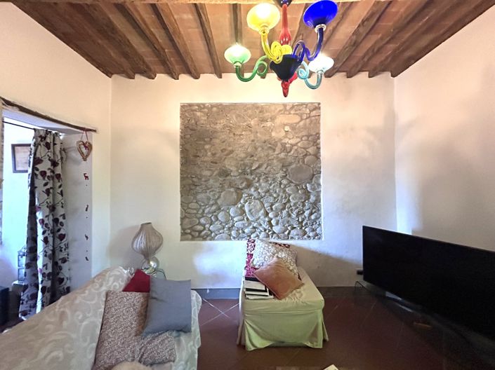 Image No.20-3 Bed Property for sale