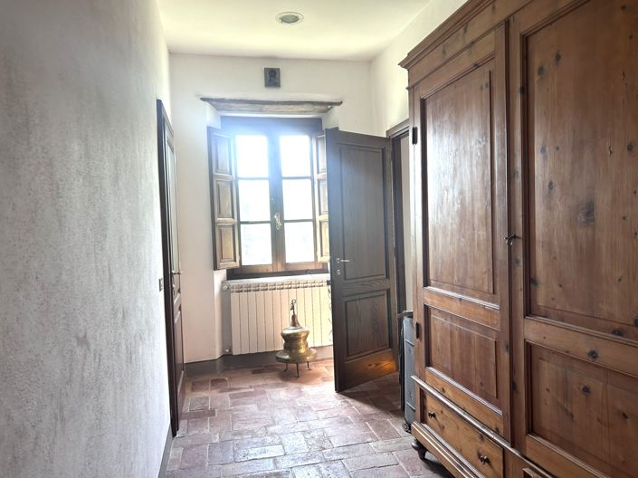 Image No.23-3 Bed Property for sale