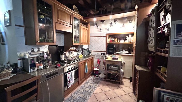 Image No.8-3 Bed Property for sale