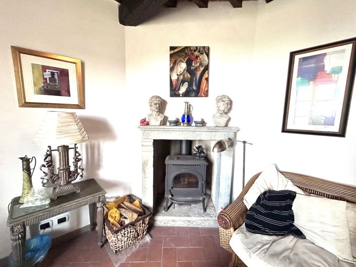 Image No.10-4 Bed House for sale