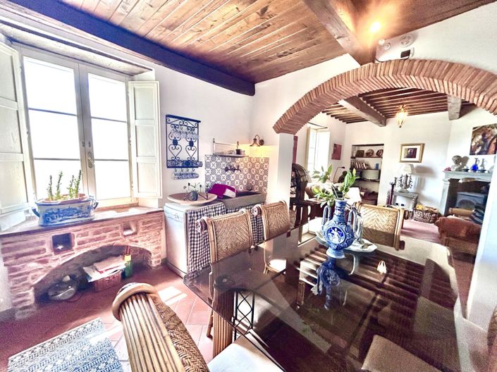 Image No.12-4 Bed House for sale