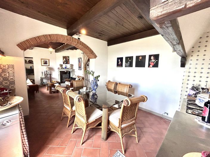 Image No.13-4 Bed House for sale