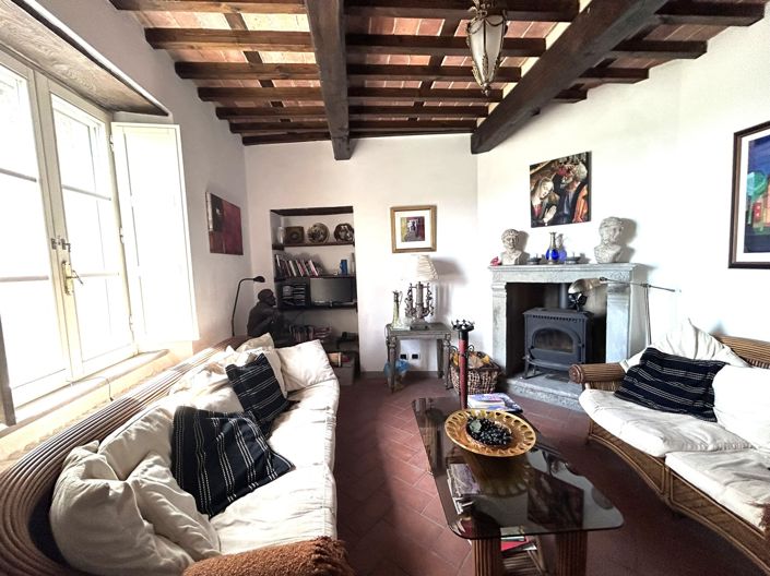 Image No.7-4 Bed House for sale