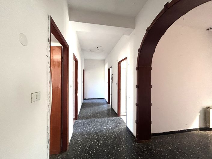 Image No.13-2 Bed Property for sale
