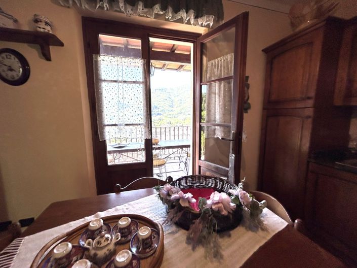 Image No.12-Propriété de 3 chambres à vendre à Coreglia Antelminelli