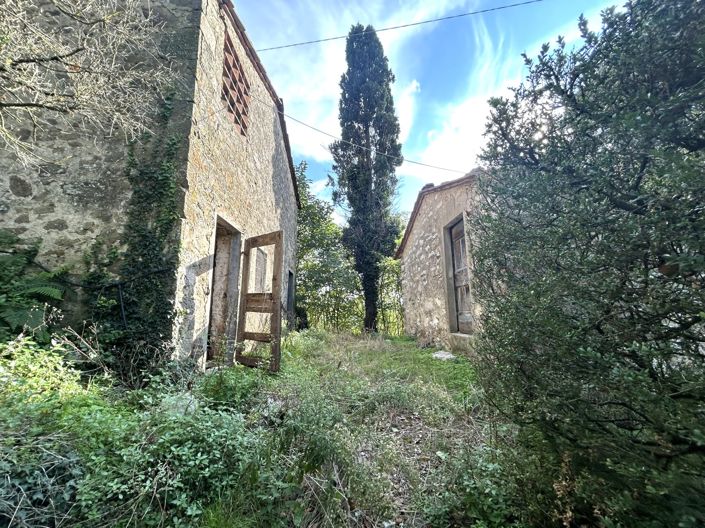 Image No.14-3 Bed Property for sale