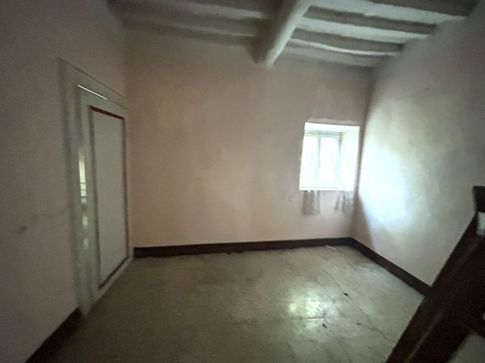Image No.7-3 Bed Property for sale