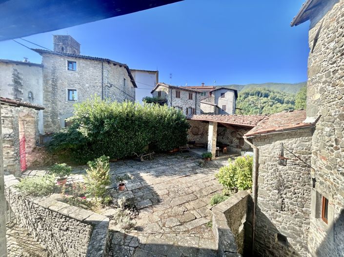 Image No.27-Propriété de 5 chambres à vendre
