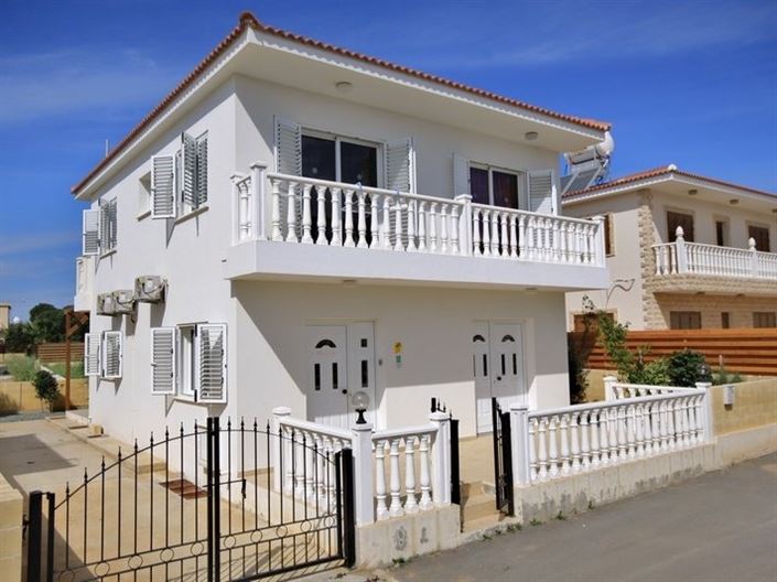 Image No.1-Maison de 3 chambres à vendre à Ayia Napa