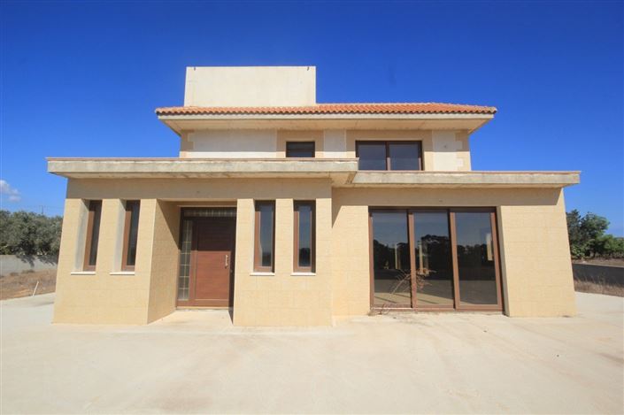 Image No.1-Maison de 4 chambres à vendre à Ayia Napa