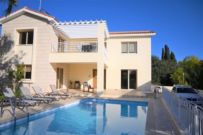 Image No.1-Maison de 4 chambres à vendre à Ayia Napa