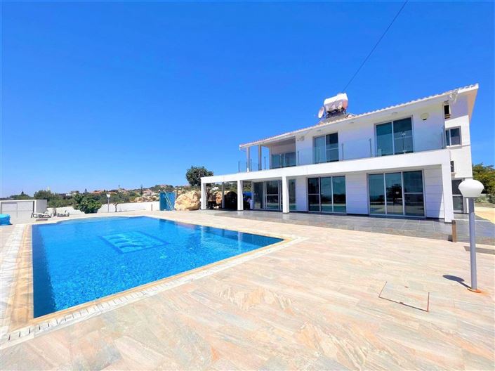 Image No.1-Maison de 4 chambres à vendre à Ayia Napa