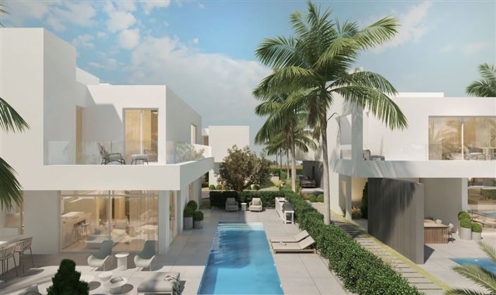 Image No.1-3 Bed House for sale