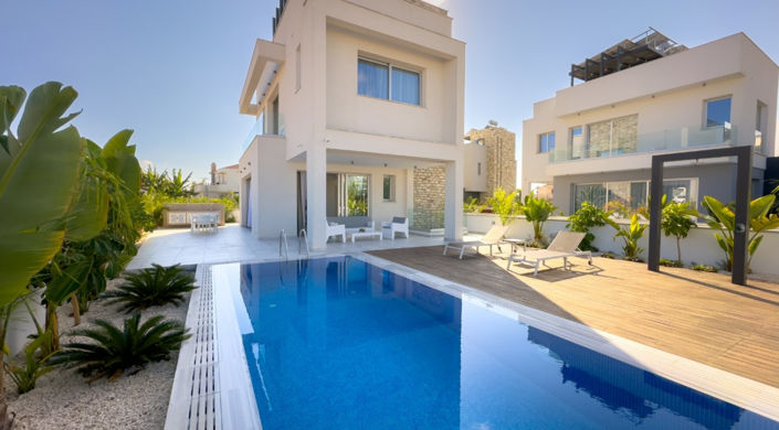Image No.1-Maison de 4 chambres à vendre à Ayia Napa