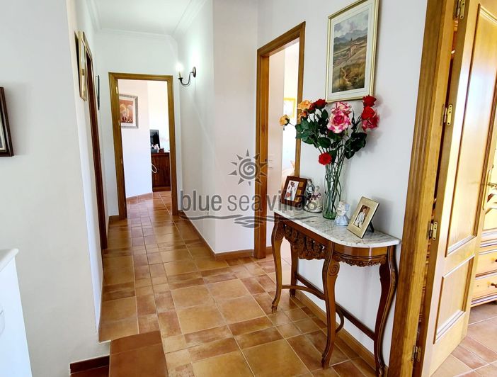 Image No.8-5 Bed Townhouse for sale