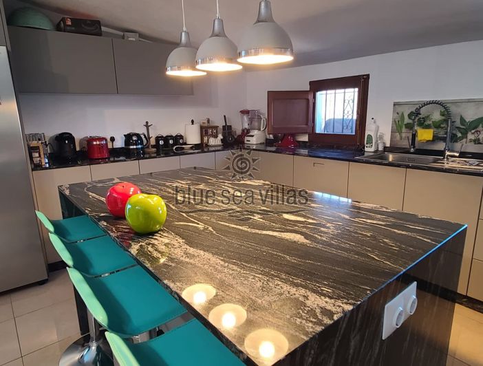 Image No.4-Maison de campagne de 5 chambres à vendre à Chirivel