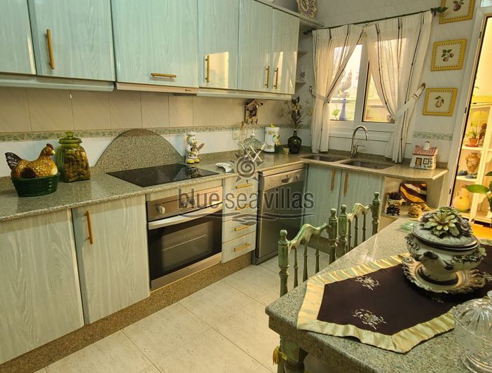 Image No.34-3 Bed Townhouse for sale