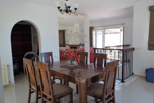 Image No.19-3 Bed Villa for sale