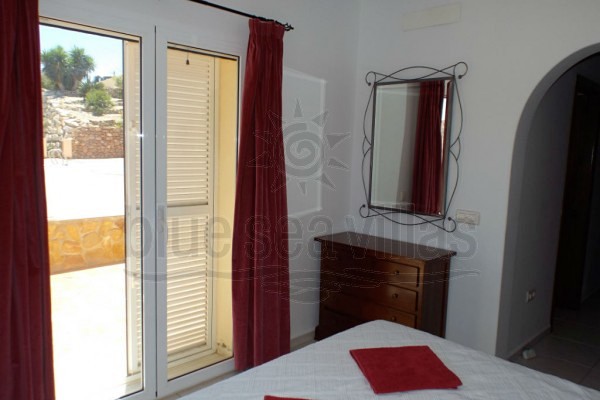 Image No.26-3 Bed Villa for sale