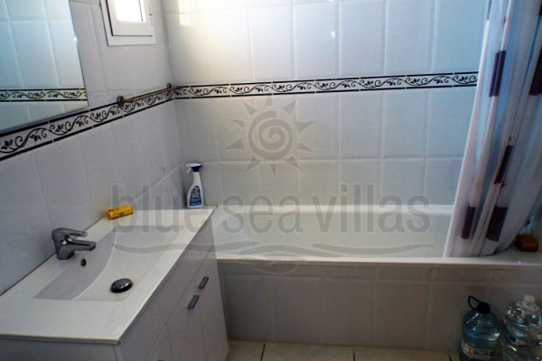 Image No.29-3 Bed Villa for sale