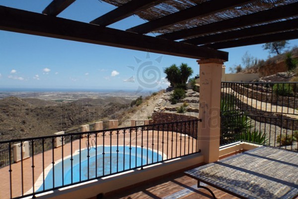 Image No.6-3 Bed Villa for sale