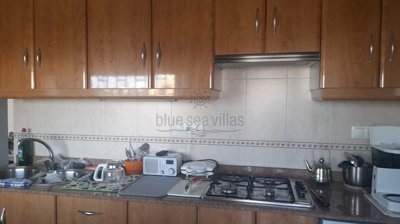 villa-calle-murillo-kitchen