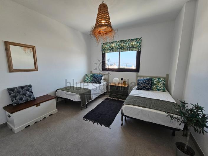 Image No.20-4 Bed Villa / Detached for sale