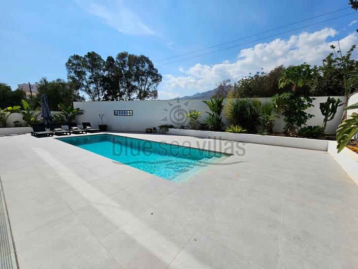 Image No.32-4 Bed Villa / Detached for sale