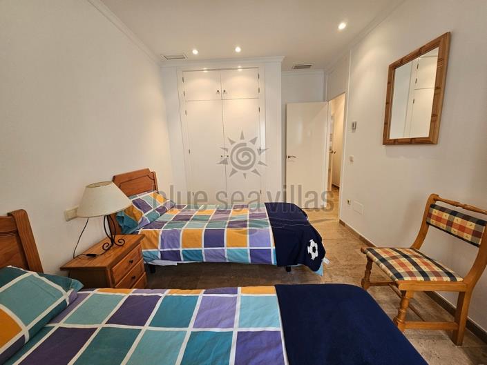 Image No.29-3 Bed Apartment for sale