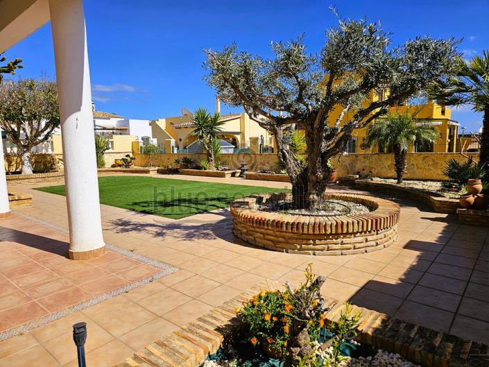 Image No.3-3 Bed Villa / Detached for sale