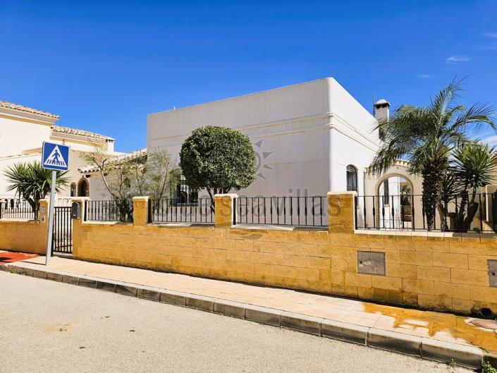 Image No.8-3 Bed Villa / Detached for sale