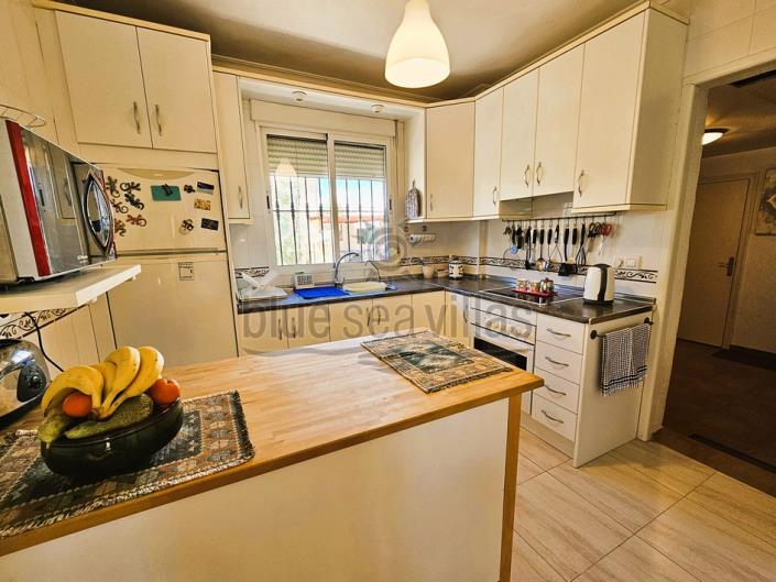 Image No.15-3 Bed Villa / Detached for sale