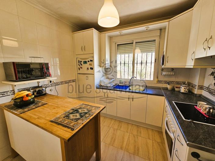 Image No.16-3 Bed Villa / Detached for sale