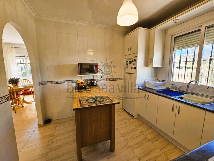 Image No.17-3 Bed Villa / Detached for sale