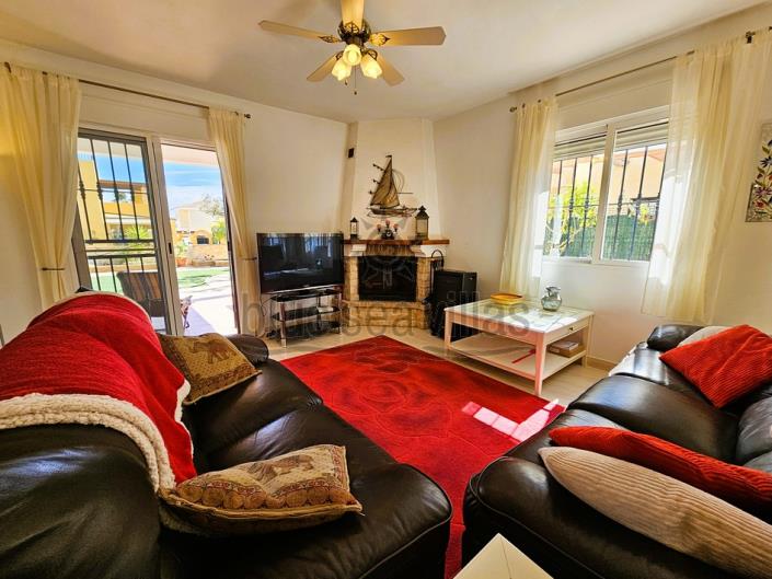 Image No.25-3 Bed Villa / Detached for sale