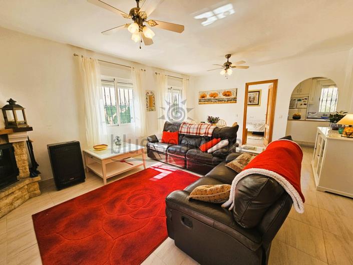 Image No.27-3 Bed Villa / Detached for sale