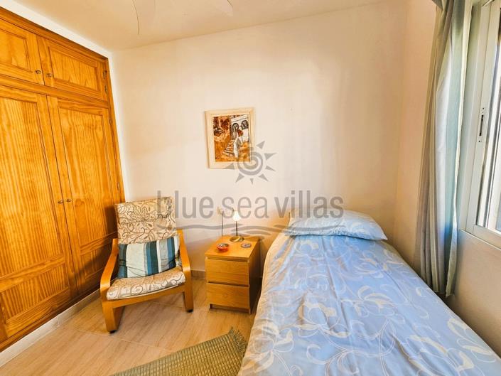 Image No.39-3 Bed Villa / Detached for sale