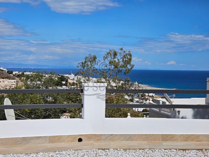 Image No.5-2 Bed House/Villa for sale