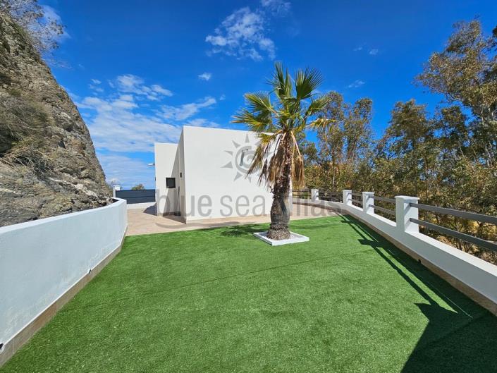 Image No.11-2 Bed House/Villa for sale