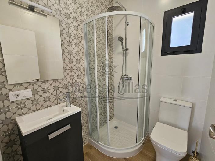 Image No.35-2 Bed House/Villa for sale