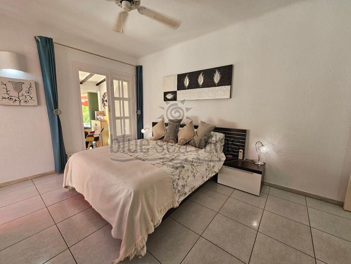 Image No.31-3 Bed Villa / Detached for sale