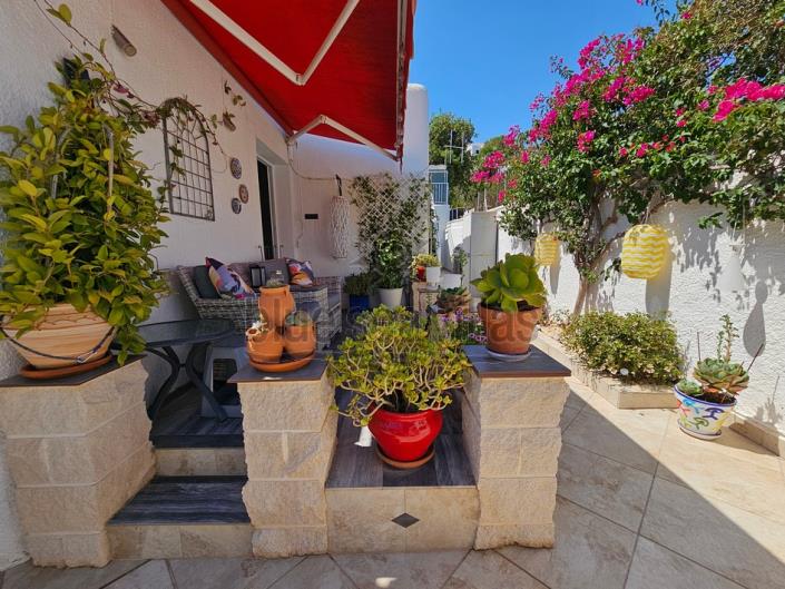 Image No.53-3 Bed Villa / Detached for sale